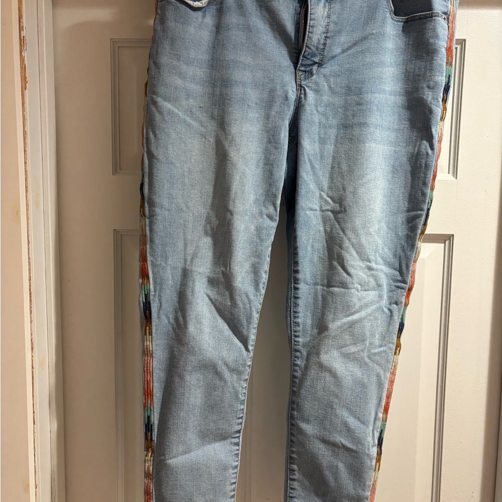 Knox Rose Light Blue Jeans with Multicolor Side Stripes